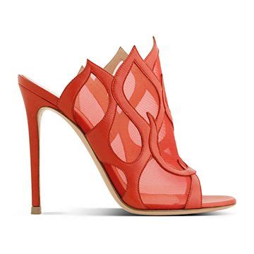 gianvito rossi official website.